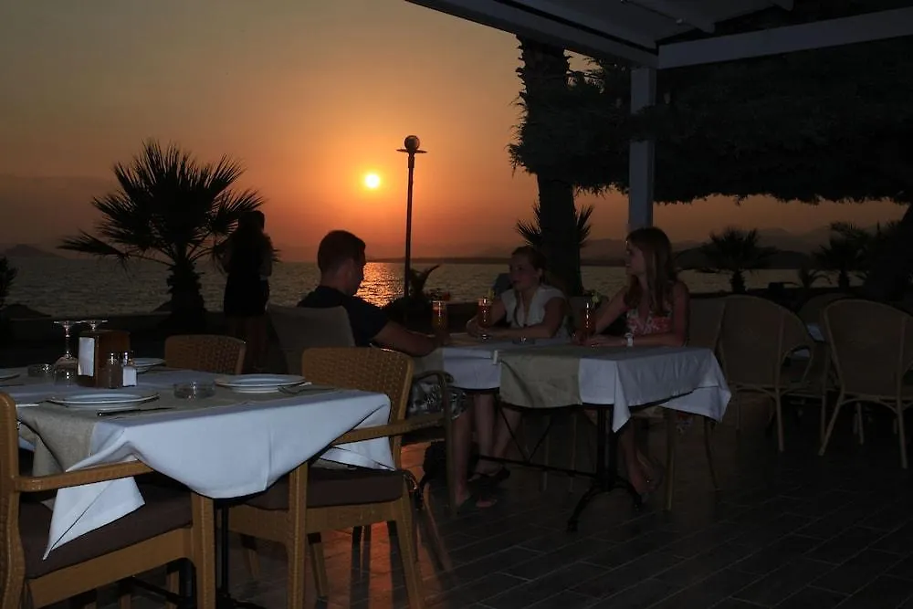 Malhun Hotel Φετιγιέ 3*,
